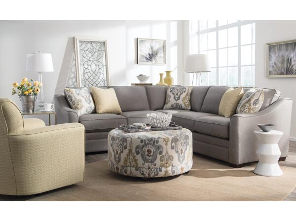 Franklin Cocktail Table Cocktail & Coffee Tables Liberty Furniture 20