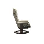 Stressless® Admiral (M) Classic Base Recliner with Power - Image 3