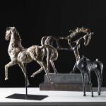 Hello Friend Sculpture - Image 4