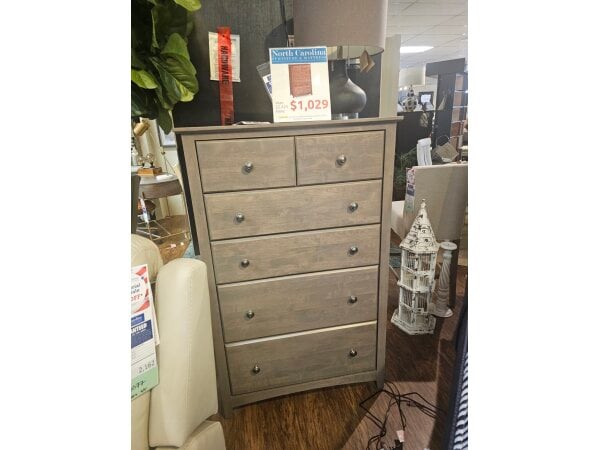 Archbold Solid Alder Chest Clearance CLEARANCE