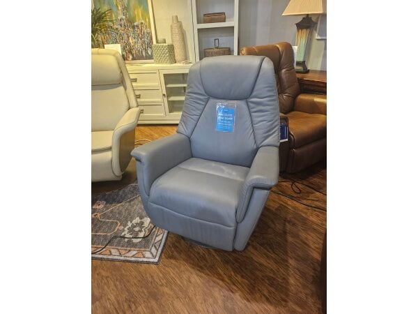 Stressless Max Medium Swivel Rocker Clearance CLEARANCE